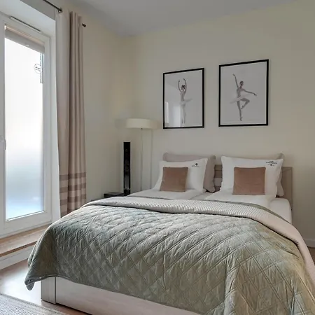 Old Town With Parking And Gym By Lion Apartmán *