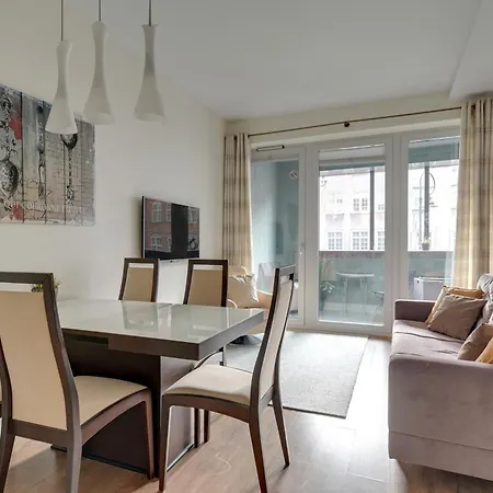 Old Town With Parking And Gym By Lion