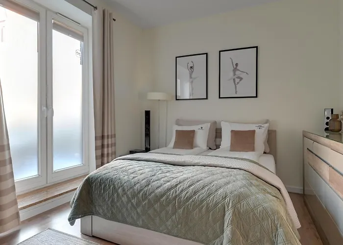 Old Town With Parking And Gym By Lion Apartmán *