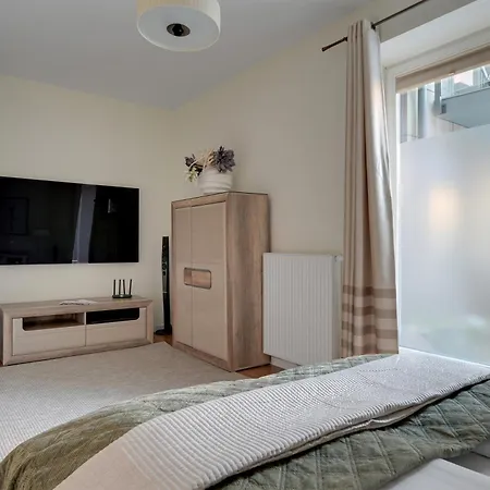 Old Town With Parking And Gym By Lion * Gdańsk