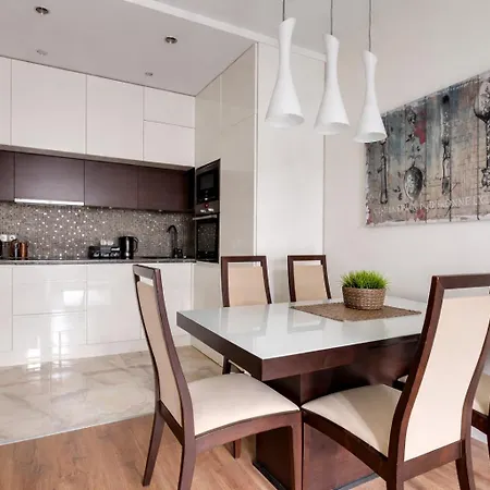 Old Town Story With Parking - Tandeta 1 By Lion Apartment Danzig