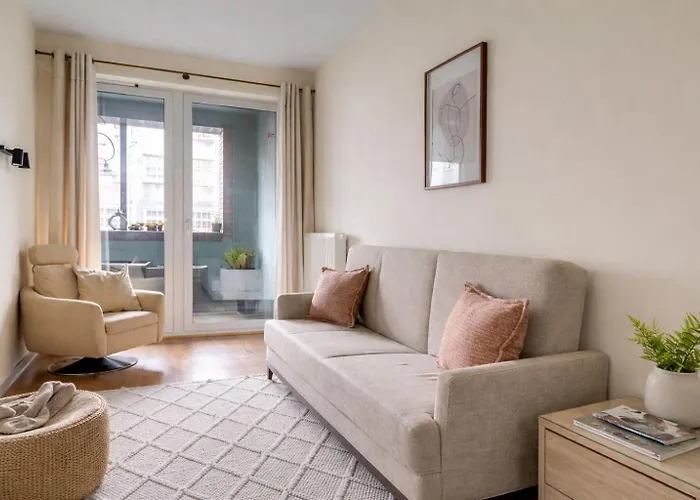 Old Town Story With Parking - Tandeta 1 By Lion Danzig